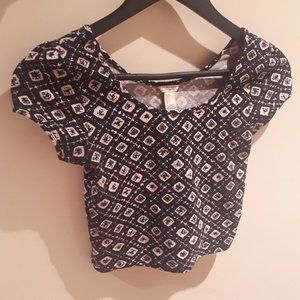 Cute crop top